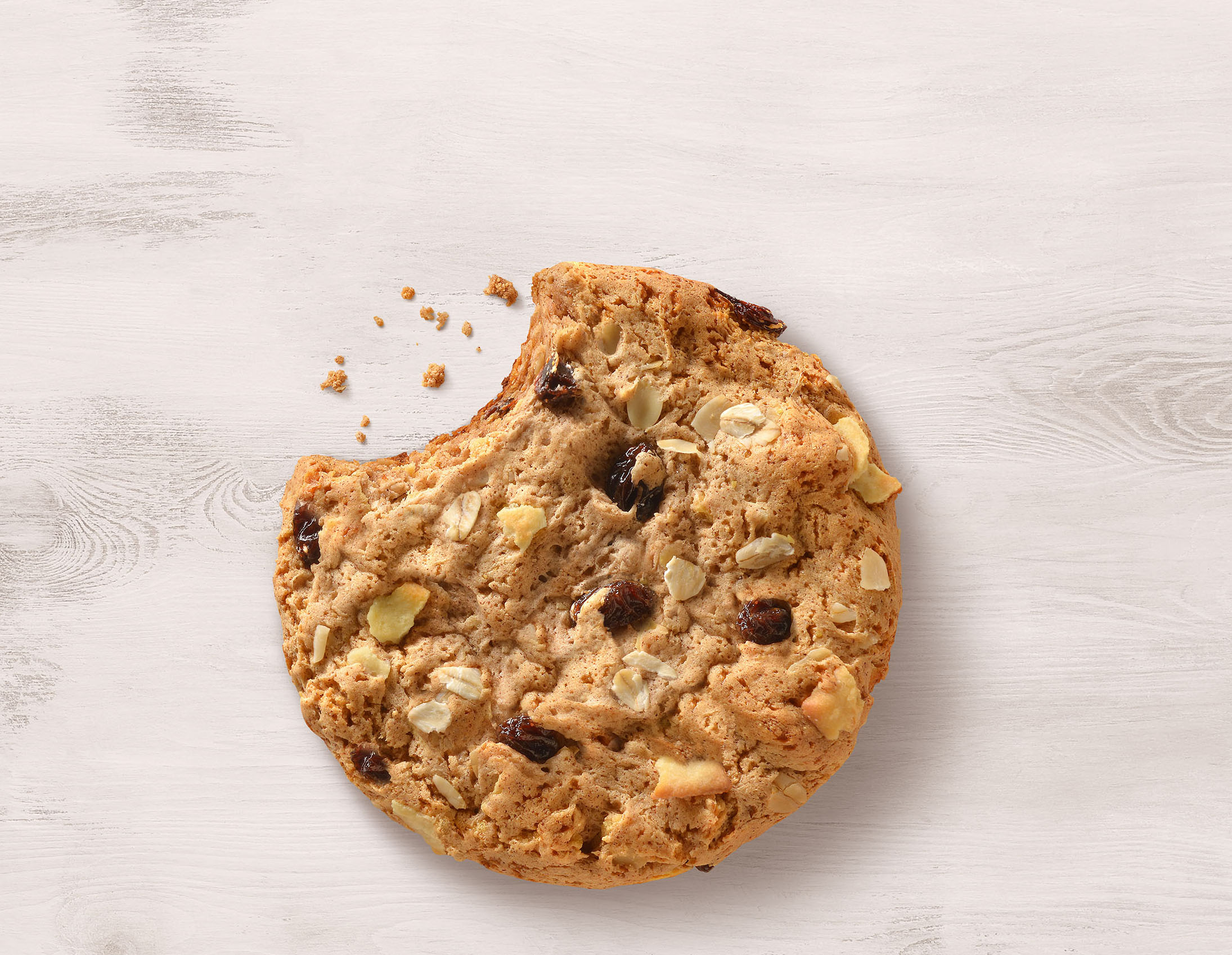 mike wepplo photoreal photography chocolate chip oatmeal raisin cookie