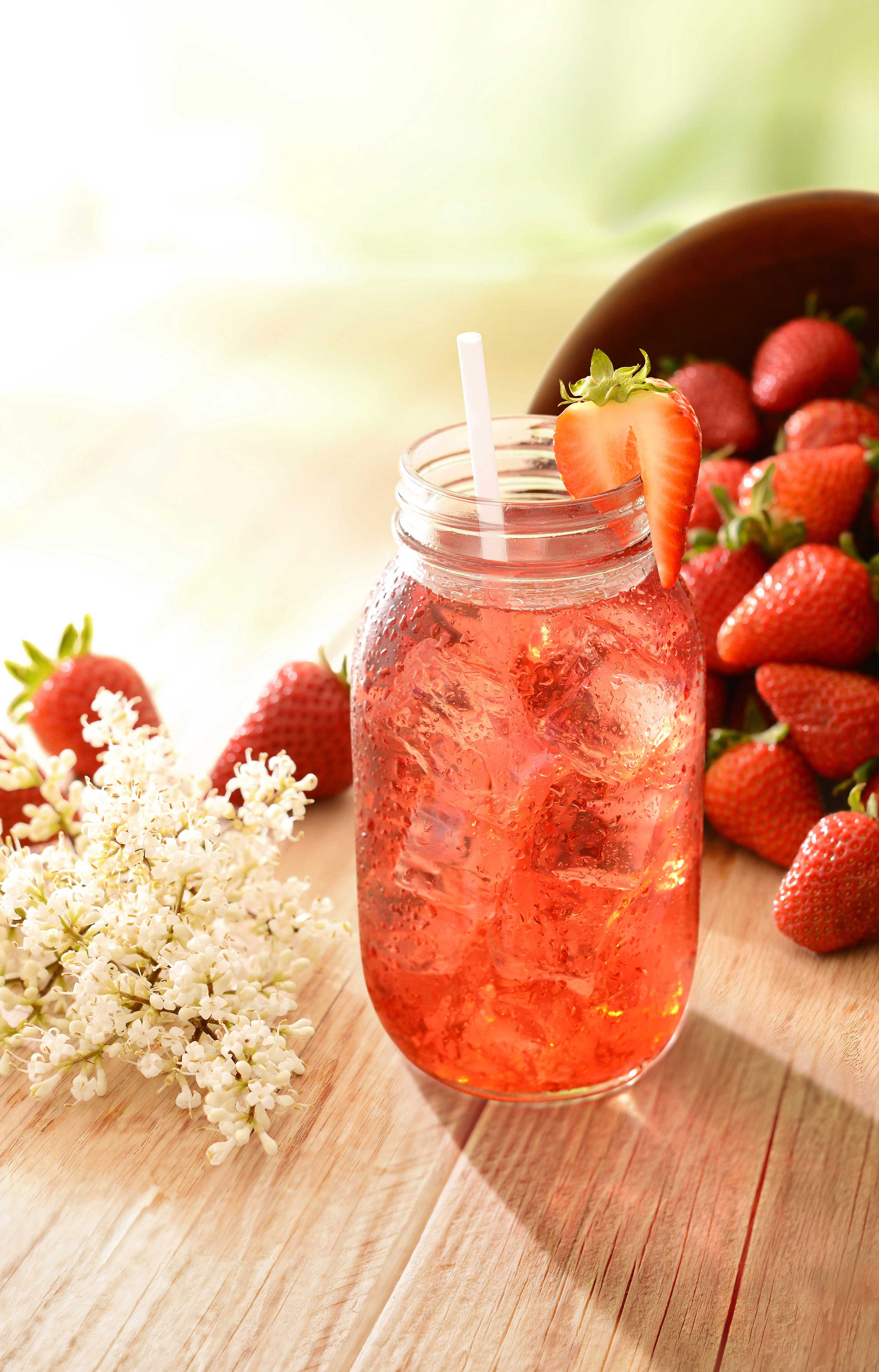 mike wepplo natural photography strawberry juice in mason jar